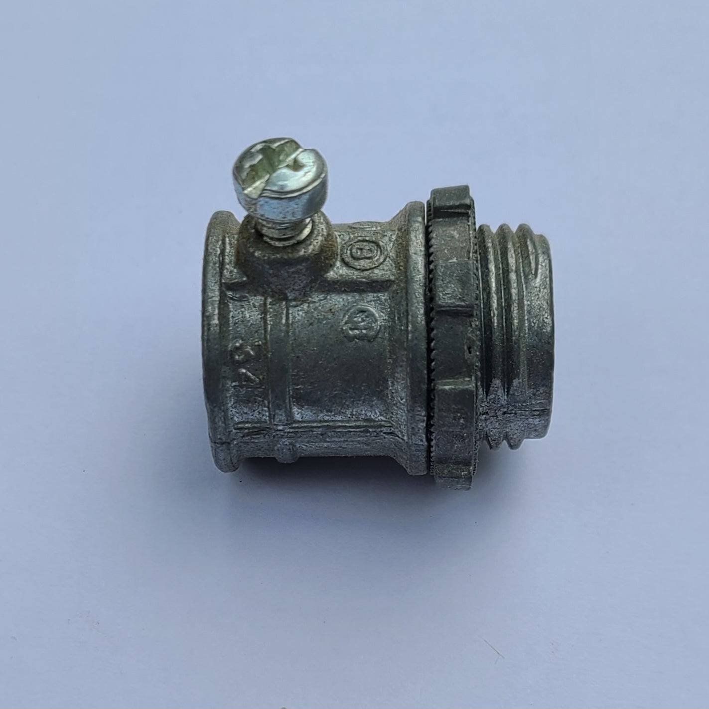 Neer TC-501 1/2" Trade Size EMT Connector